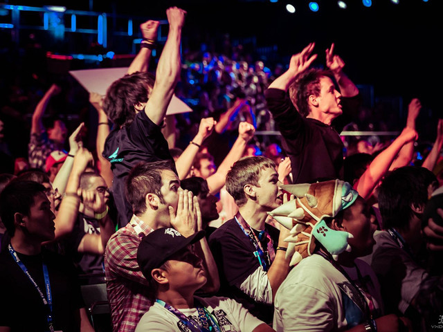 守两端都有 守两端都有