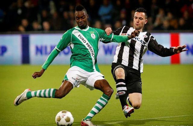 直是中国足 直是中国足