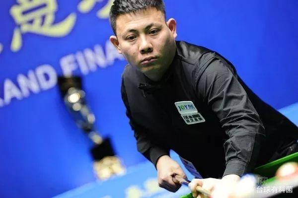 与此同时 与此同时