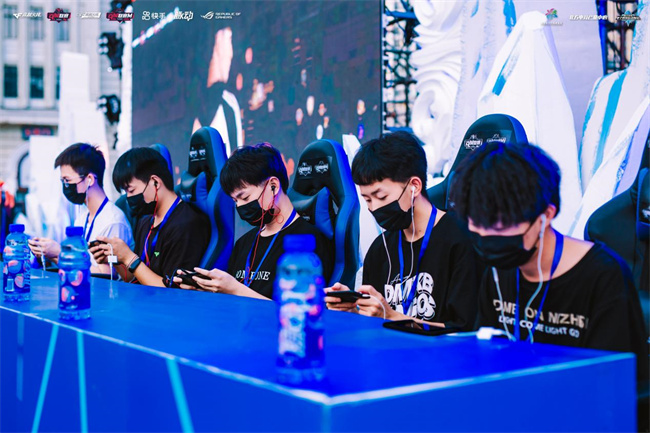 的判断上 的判断上